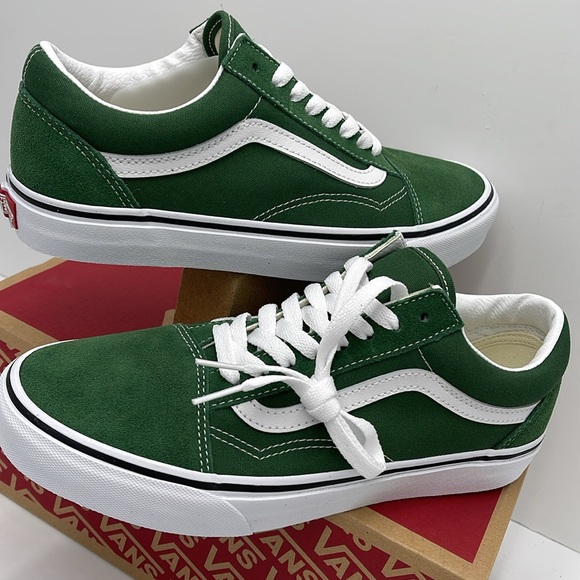 Vans WMNS Old Skool Vr3 Color Theory Greener Past
VN0005UF6QU
Sneakersrs - Picture 10 of 16
